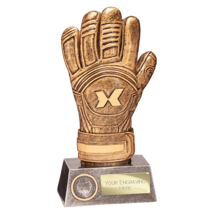INSTINCT GOALIE GLOVE RESIN TROPHY-  225MM